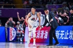 后天迎来对阵上海季后赛首战！山东男篮今日休整 明日奔赴上海