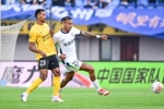 西海岸1-1三镇遭遇7连平 19岁杨展彭处子球李昊送点卡迪斯点射